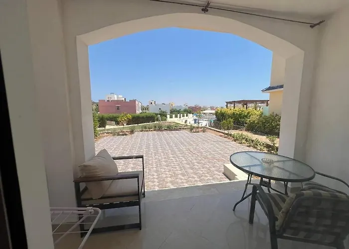 1-bdr With Garden, 1st Floor, 37 公寓 *